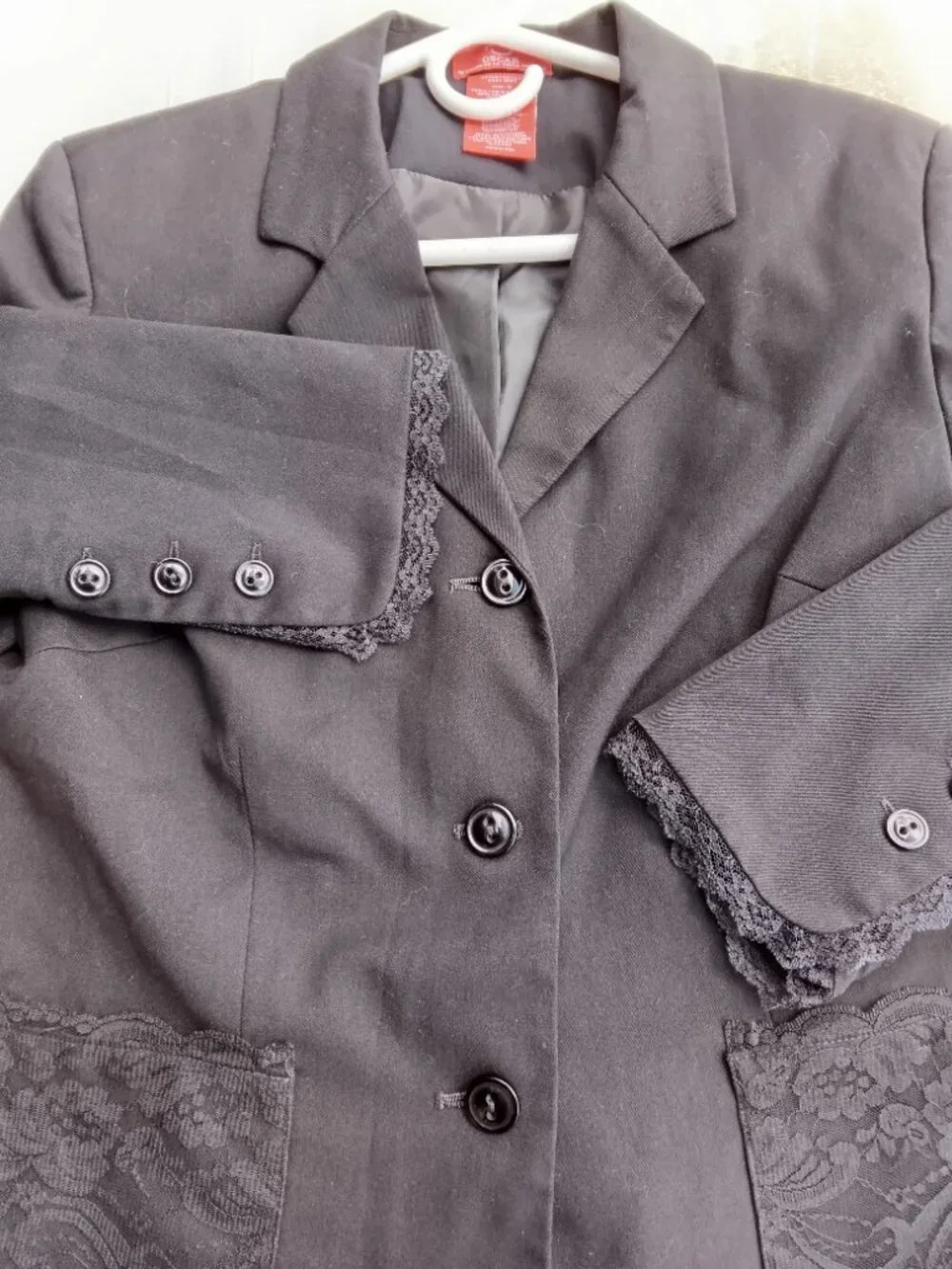 Women's Blazer, by Oscar De la Renta - Picture 3 of 8